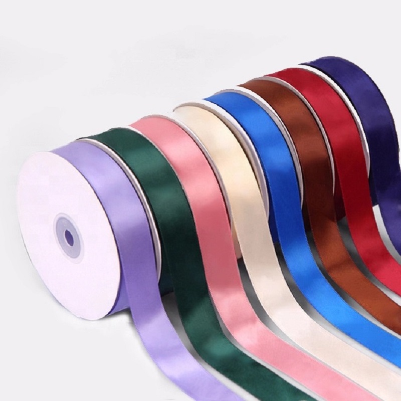 Nylon satynlint